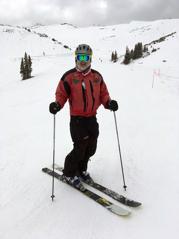 Bill Hyde skiing