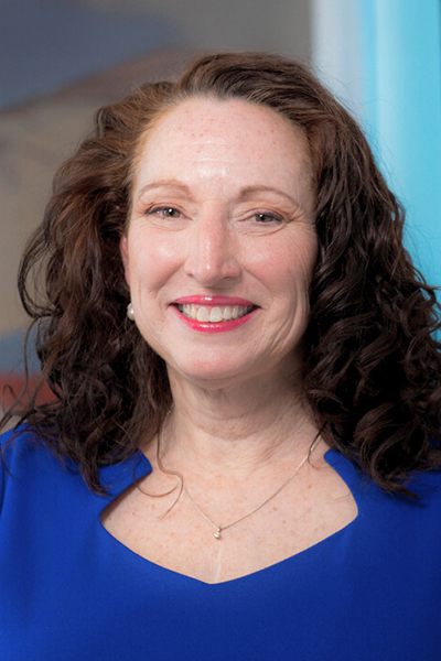 Eliz Greene, Livestream Host
