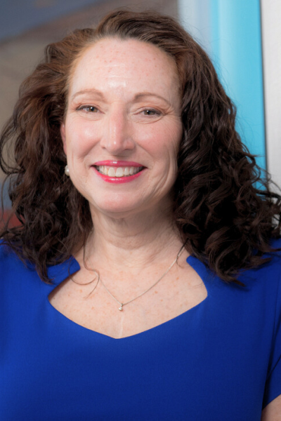 Eliz Greene, Livestream Host